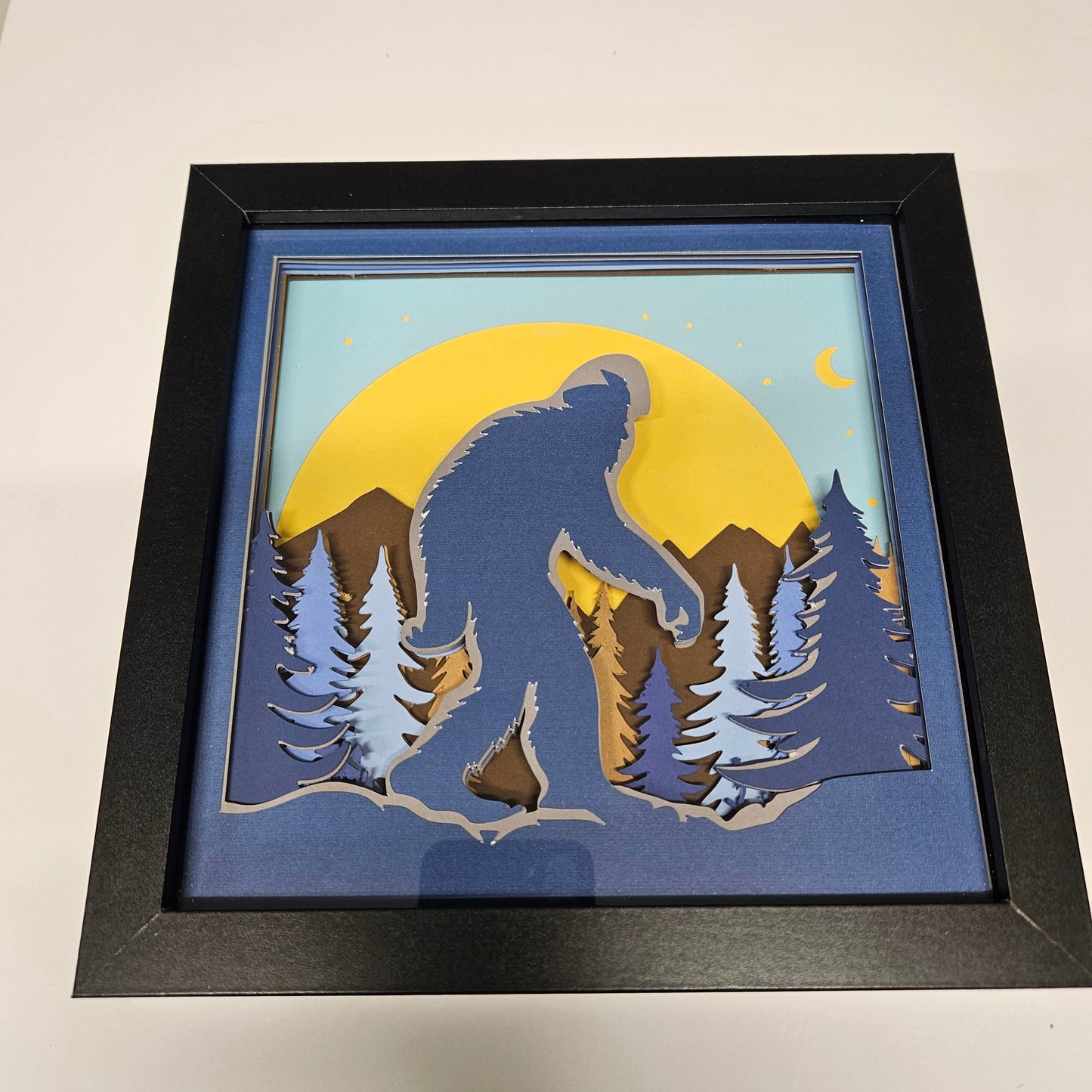 Bigfoot Yeti Shadowbox